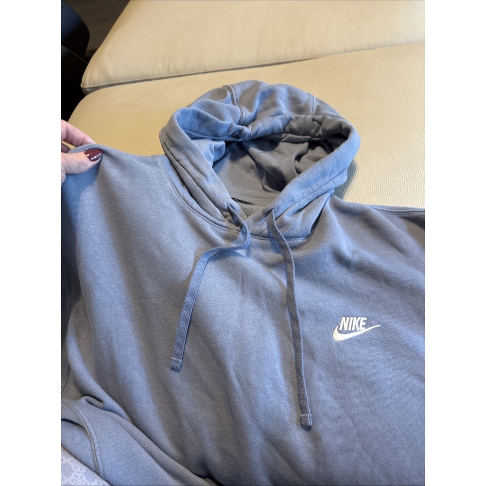 Men's Size Large Nike Indigo Pullover Hoodie Sweatshirt. EUC